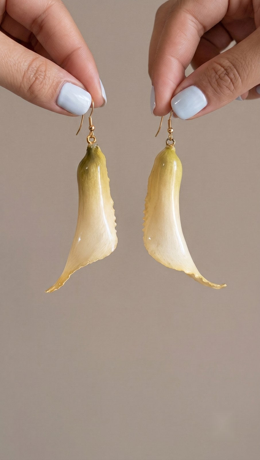 Alcatraz — Calla Lily Earrings