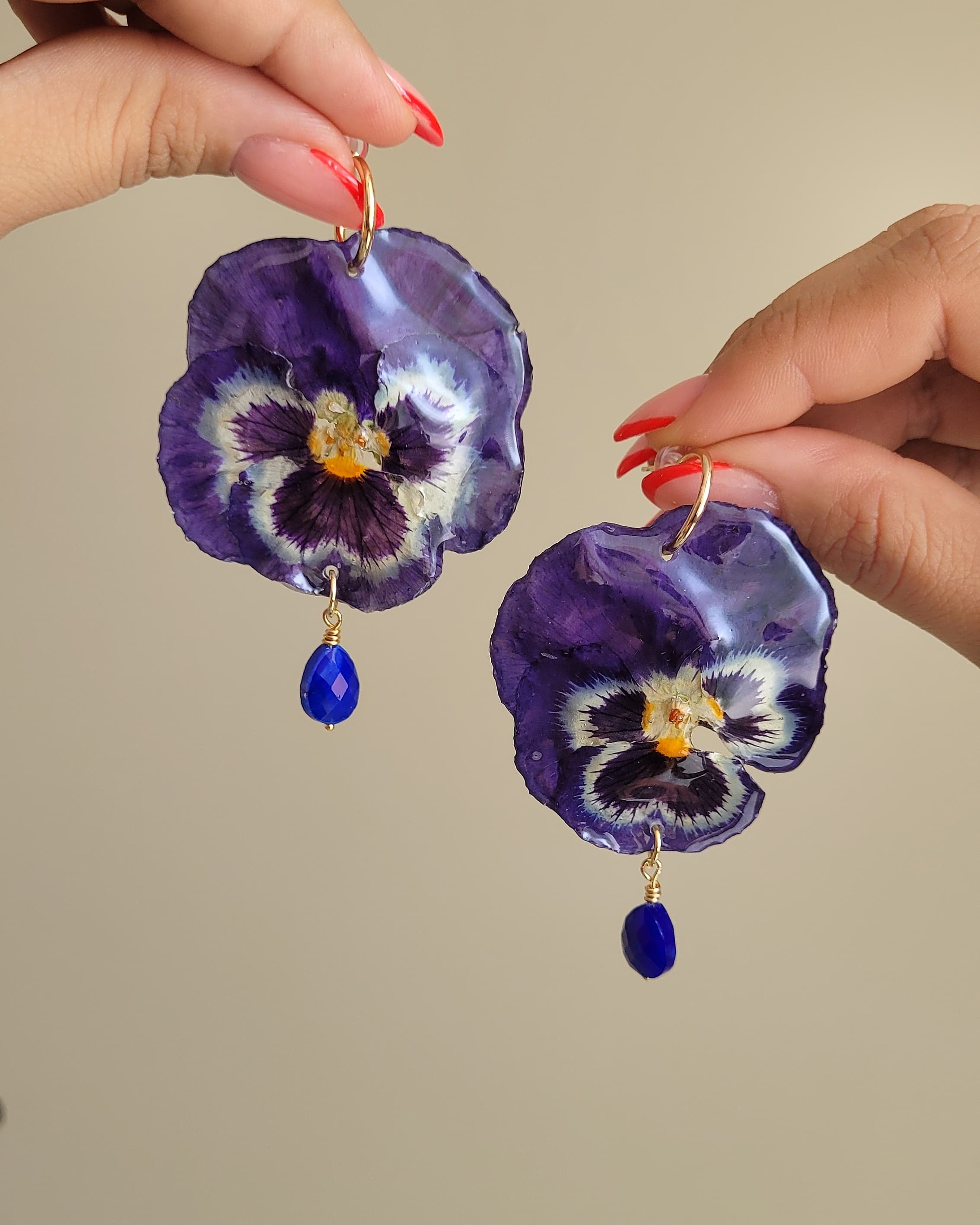 Pensamiento — Pansy Earrings